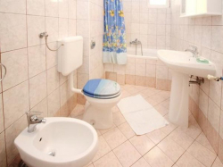 Apartmani Derencinovic Baška (Otok Krk)