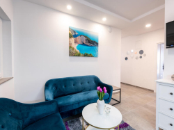 Apartmani    ROBERT Gradac