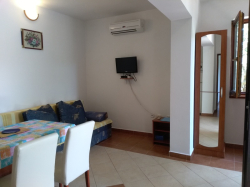 Apartmani Boris Jezera (Otok Murter)