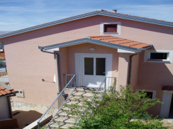 Apartmani i sobe Bionda Senj Senj