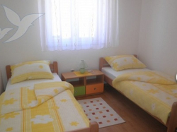 Apartmani Vila Lana Vrsi 