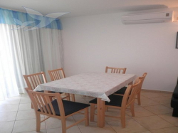 Apartmani Vila Lana Vrsi 