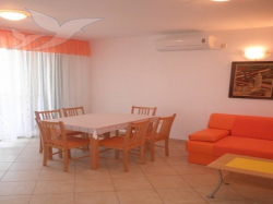 Apartmani Vila Lana Vrsi 